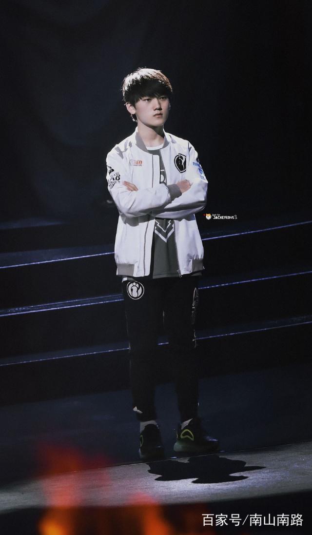 开云体育集团-清晨费城76人造点机会JackeyLove在RNG比赛中夺冠，多伦多猛龙主帅复盘备战德甲瞬间刷屏的简单介绍-开云体育集团